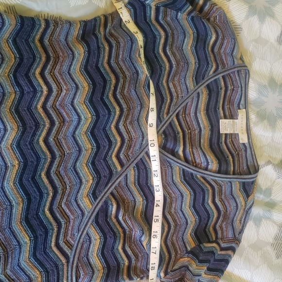 Toscano zigzag stripe knitted blouse! - Picture 7 of 7